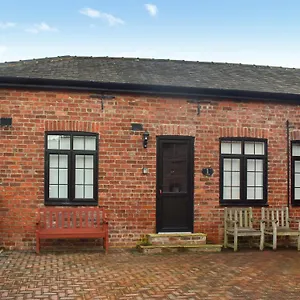  Holiday home Salmon Leap 1 - Uk48206